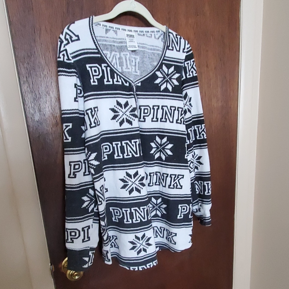 Victoria's Secret Pink long sleeve sleep shirt